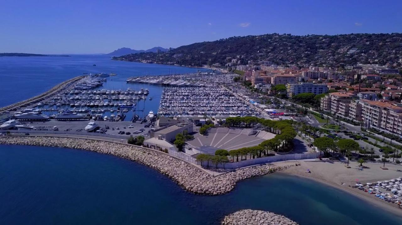 ואלאוריס Apt Golfe Juan - 5Min Des Plages - Parking Privee - Piscine Rooftop מראה חיצוני תמונה