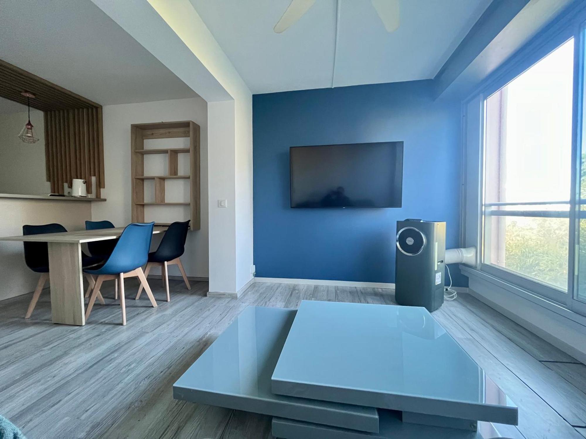 ואלאוריס Apt Golfe Juan - 5Min Des Plages - Parking Privee - Piscine Rooftop מראה חיצוני תמונה